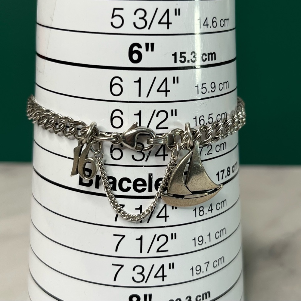 James Avery Charm Bracelet With 2 Charms Sailboat Sixteen 6.5” - Picture 7 of 7